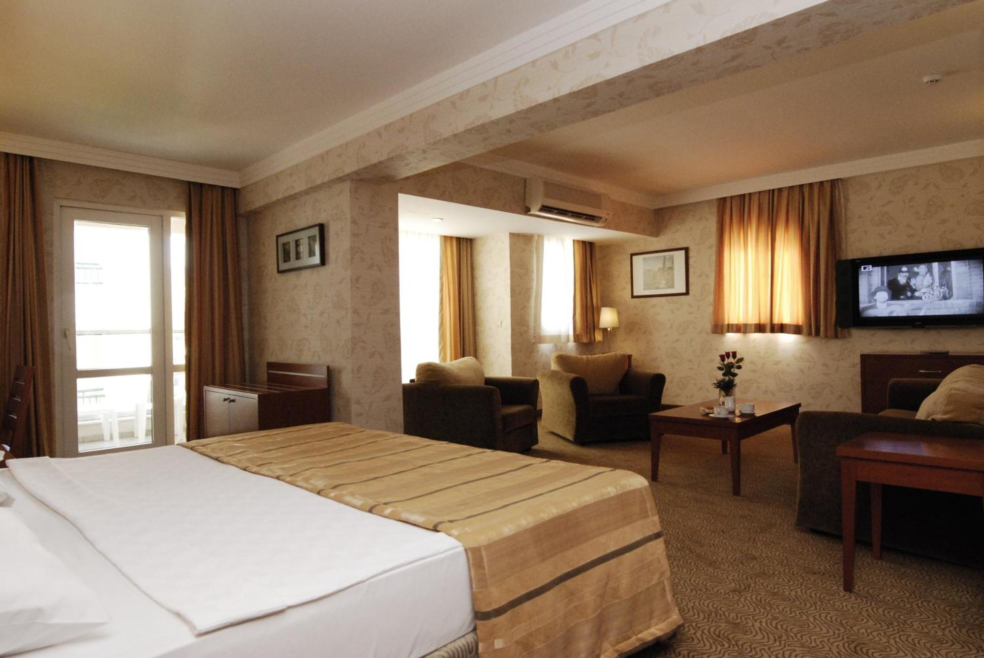 Julian Club 4* Marmaris