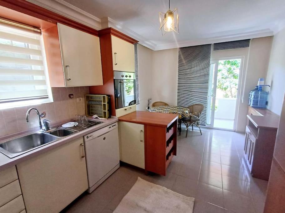 Limon Marmaris'de Oezel Havuzlu Villa Marmaris