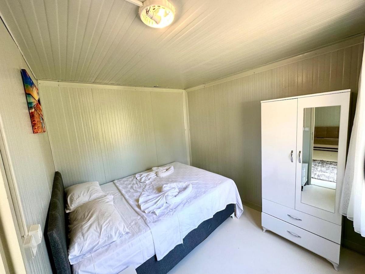 Castabus Homes *