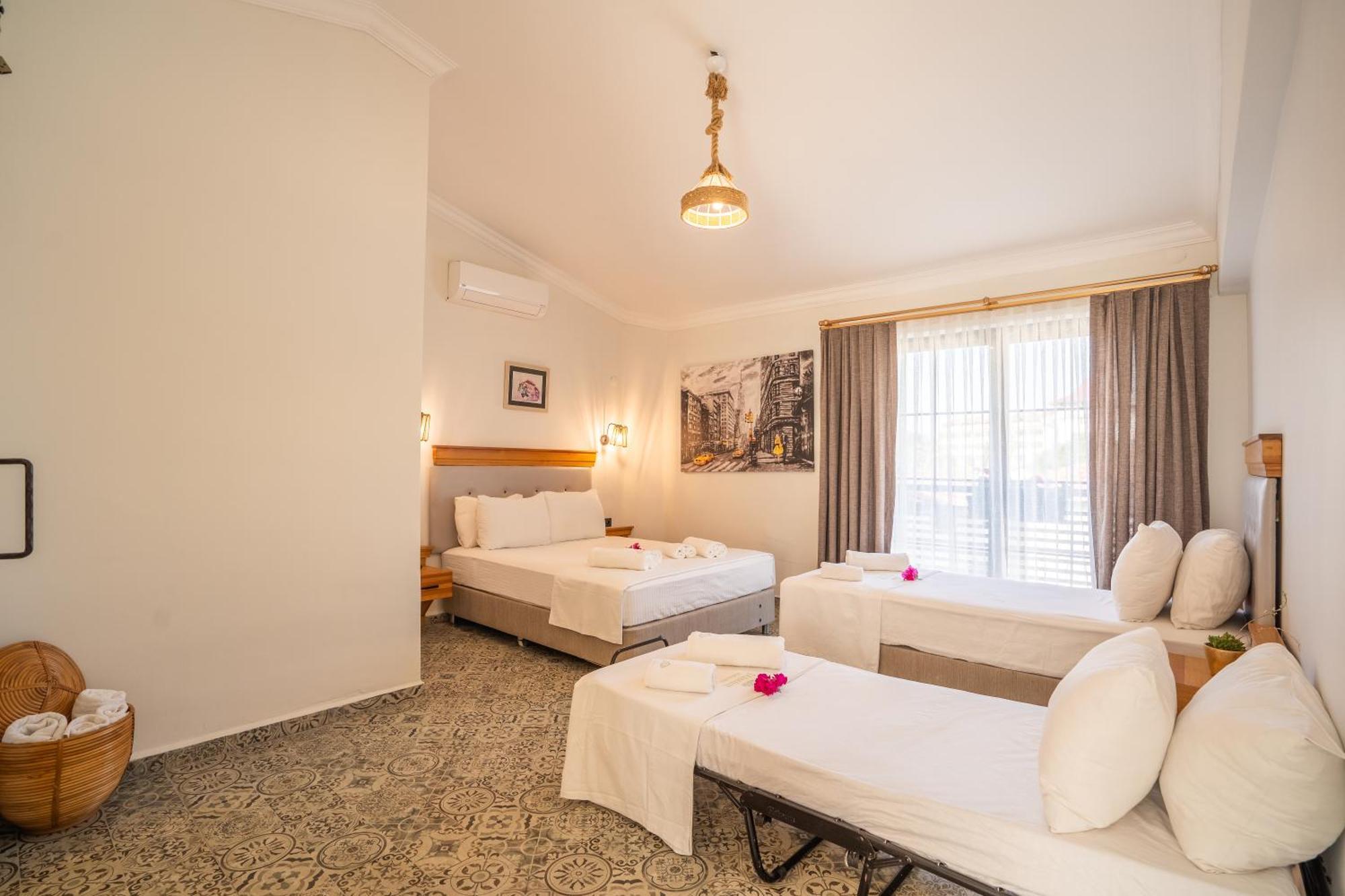 Jasmine Marmaris