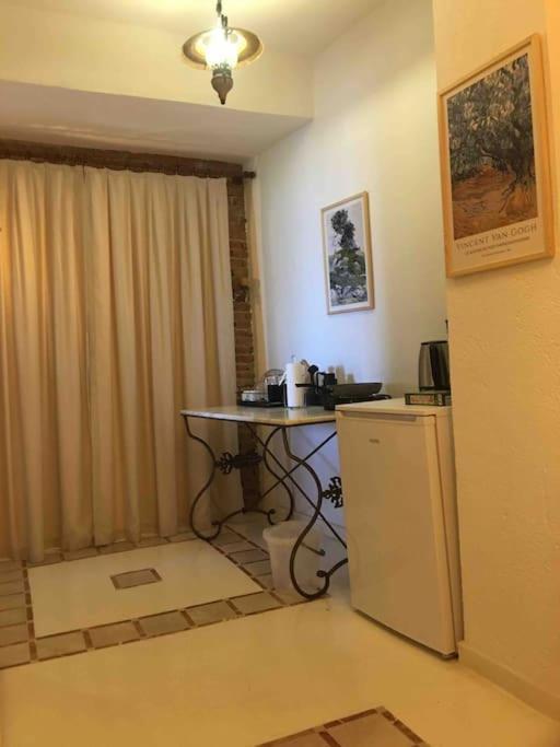 Castle81homes Yellow-sari , Sea View House Holiday home *