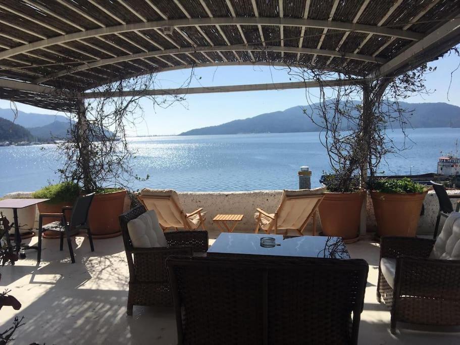 Castle81homes Yellow-sari , Sea View House Holiday home *