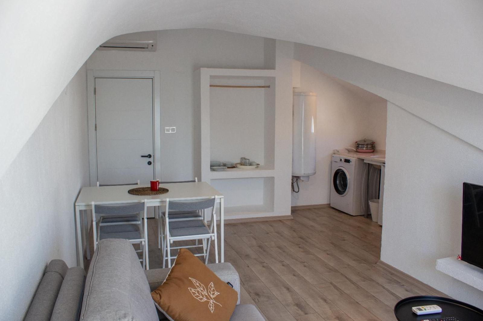 Apartment Aloha *