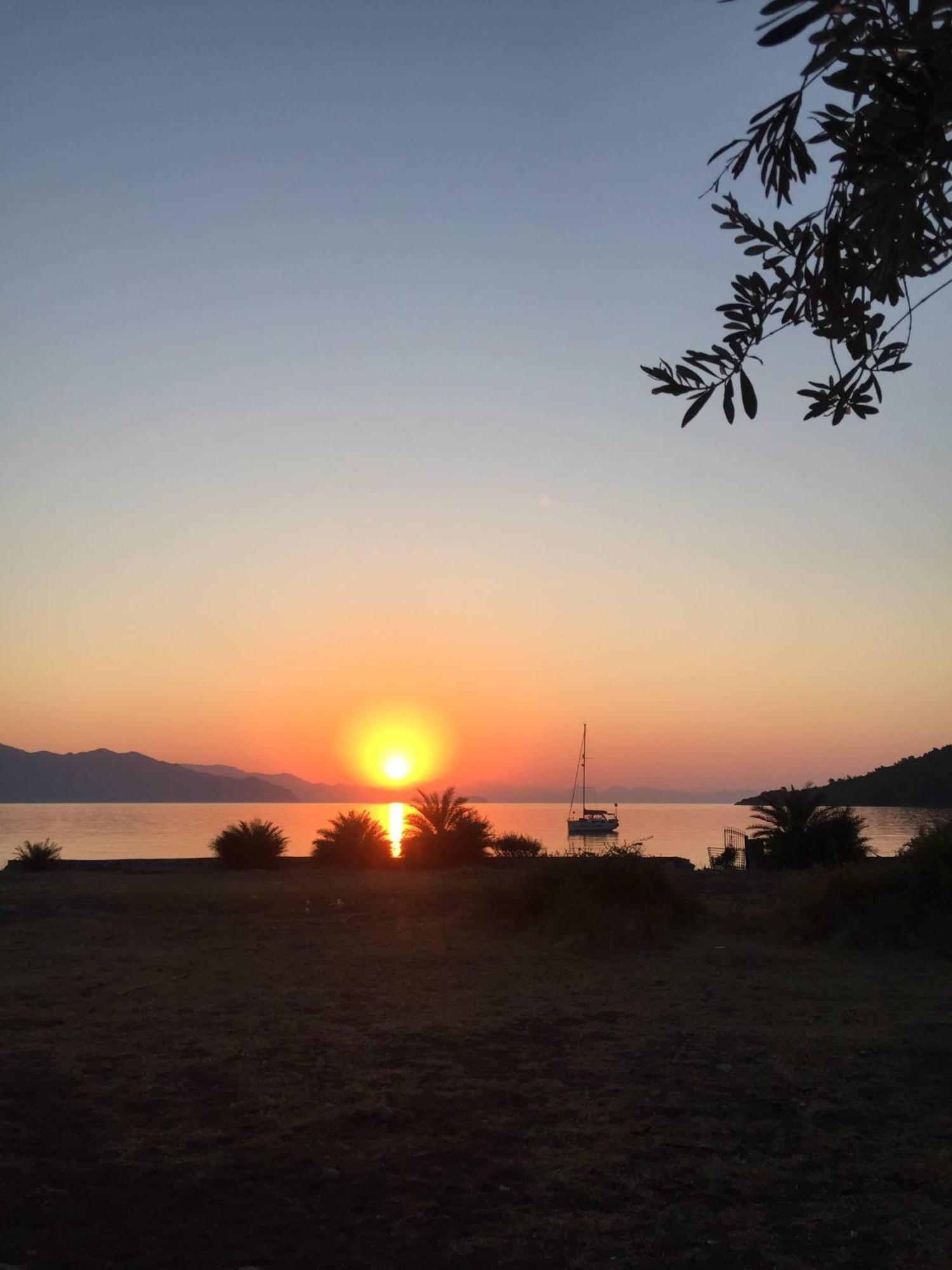 Canvas Tent Near The Agean Sea Marmaris