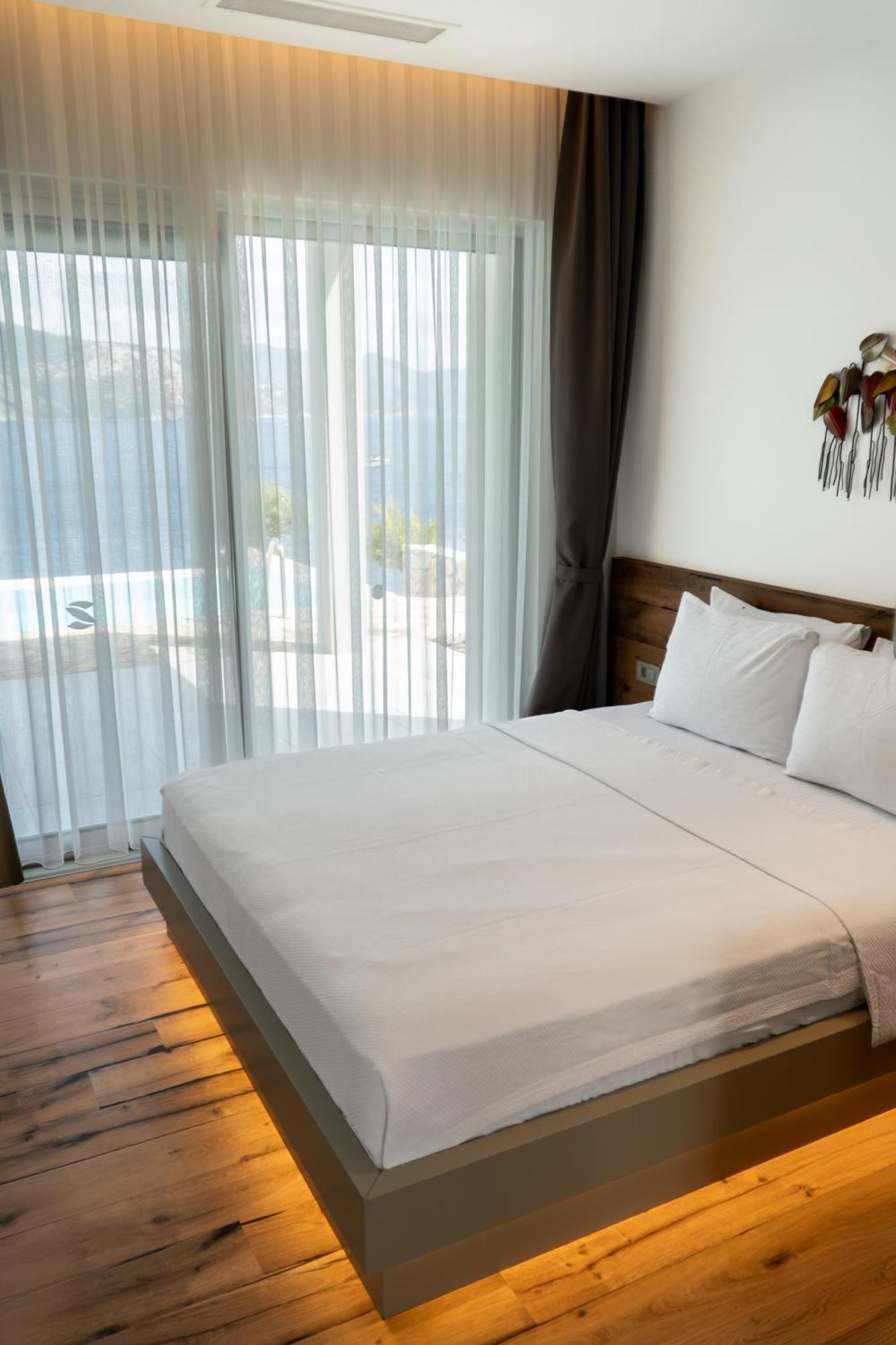 Z-villas Hotel *