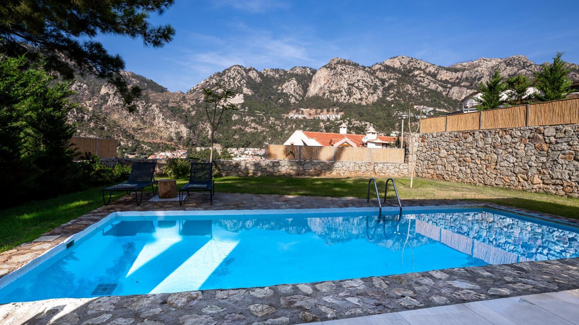 Z-villas Hotel