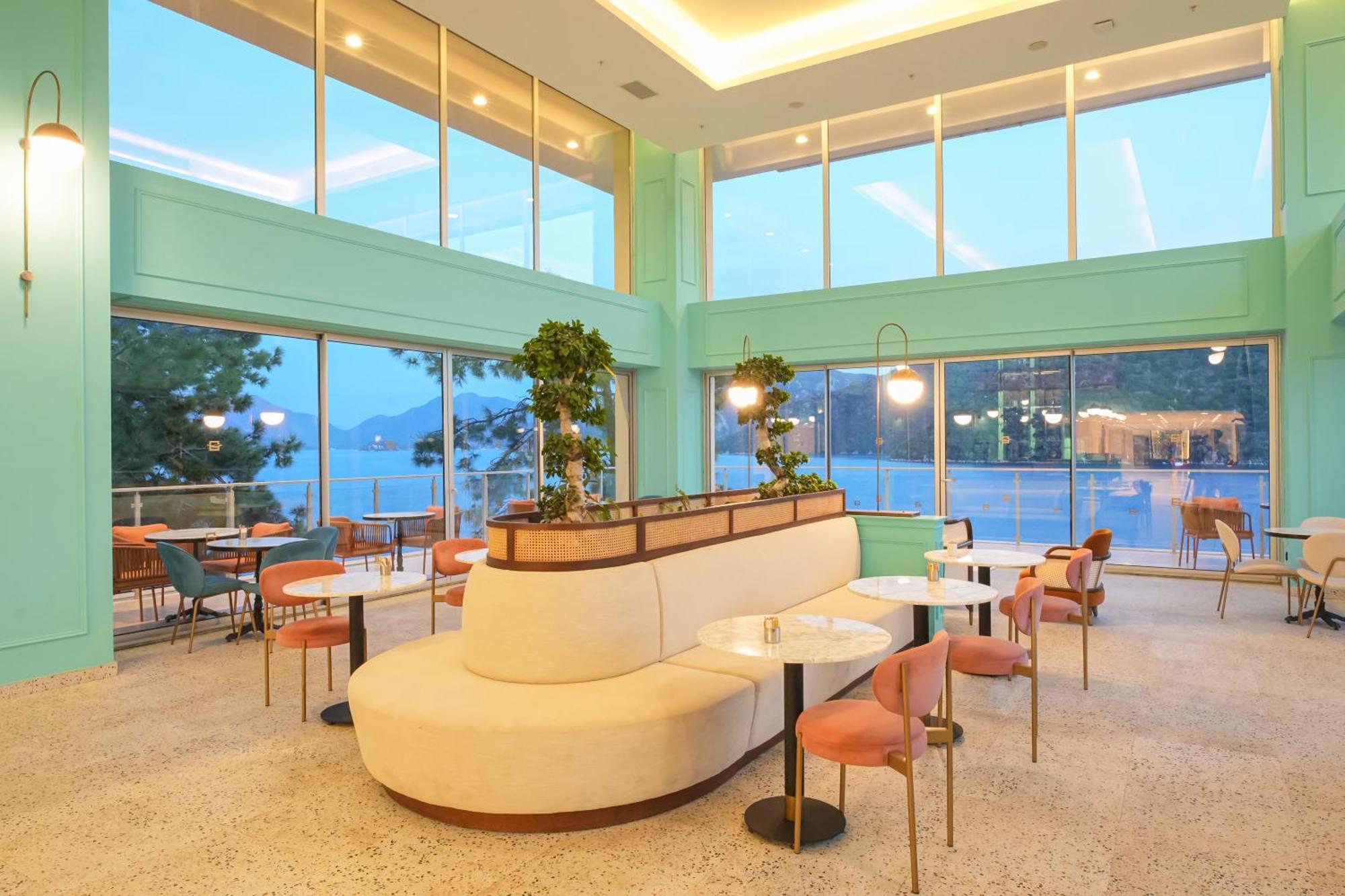 Orka Lotus Hotel 5*