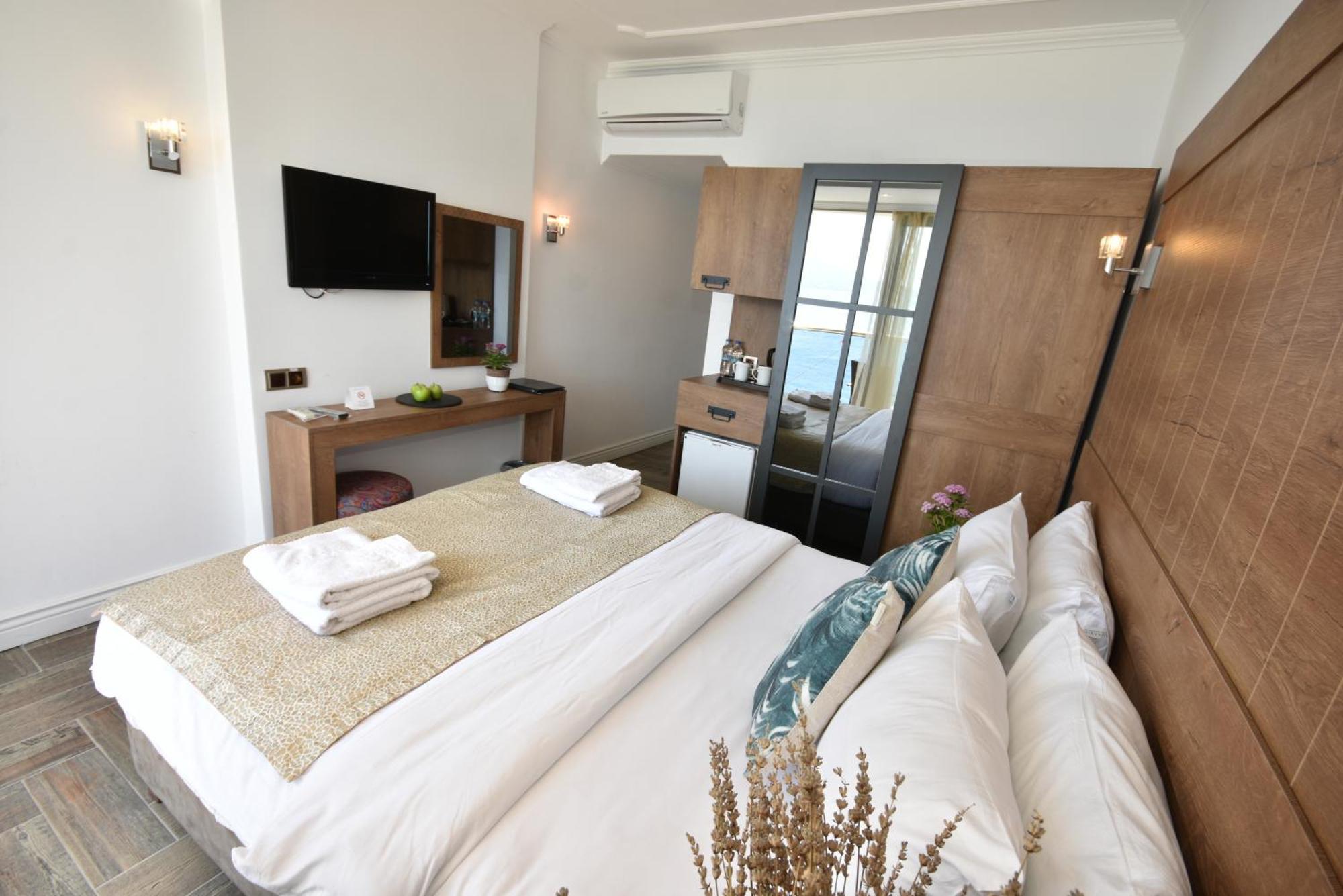 Otel Aurasia