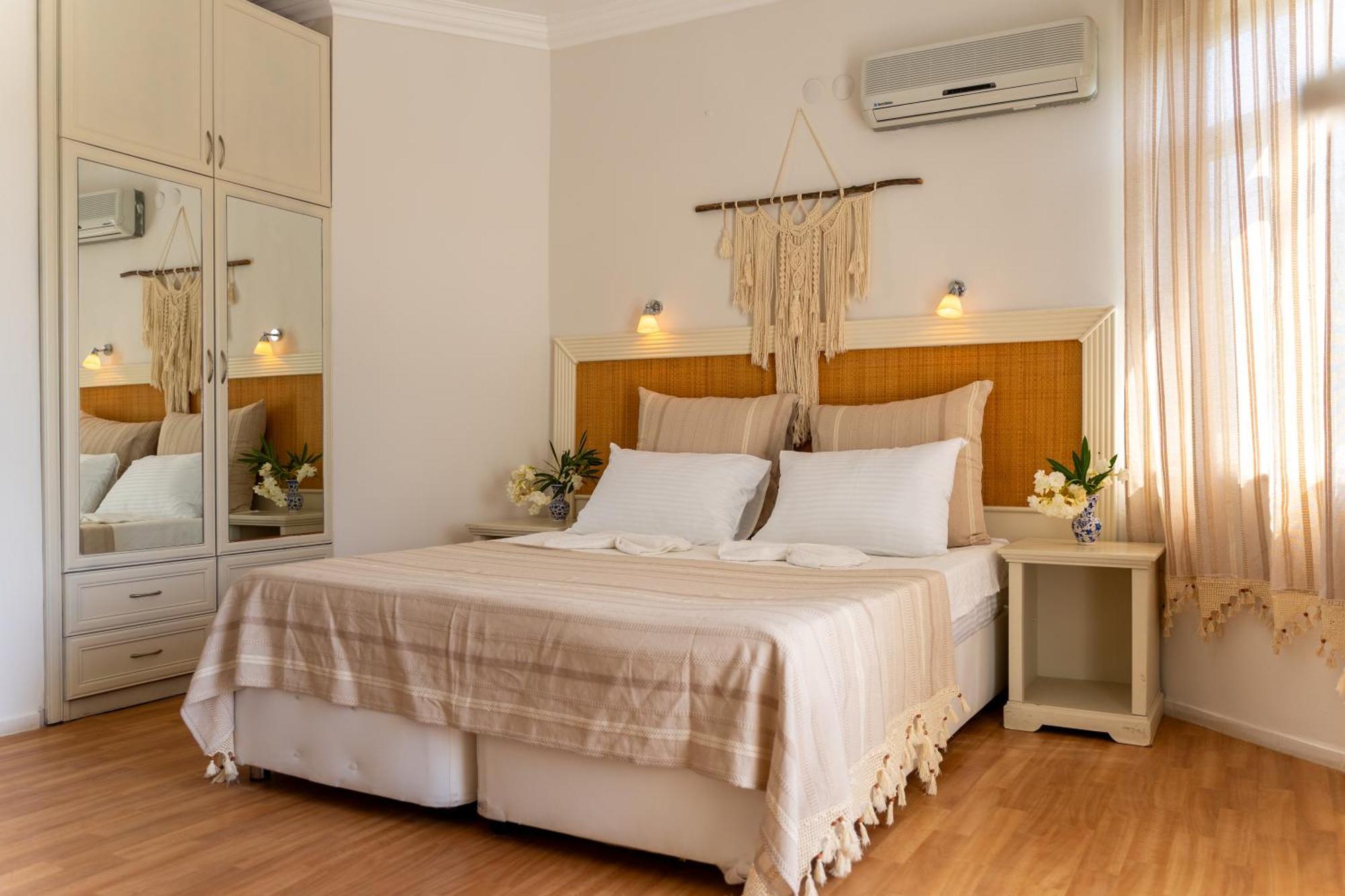 Chillos Hotel