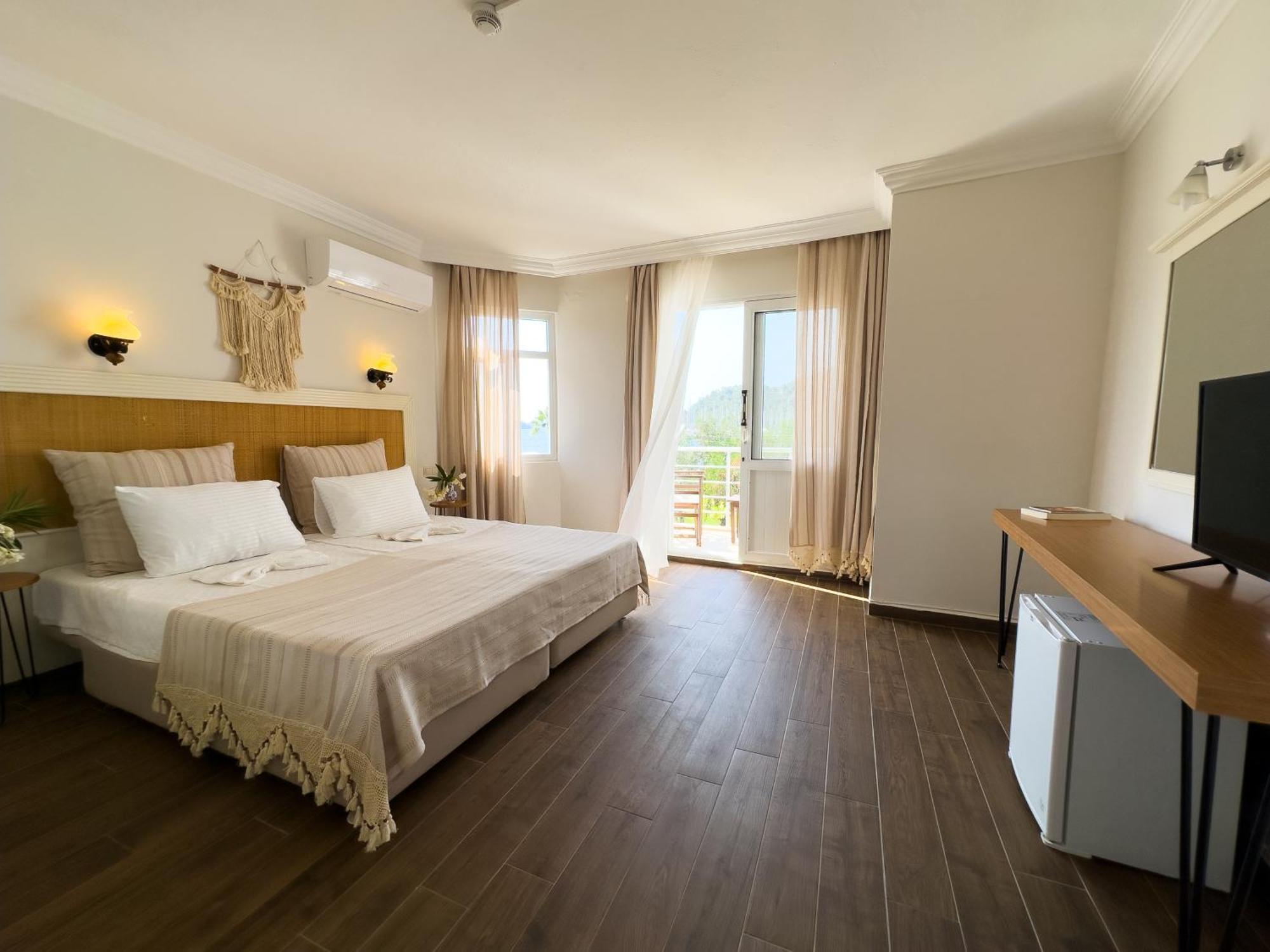Chillos Marmaris