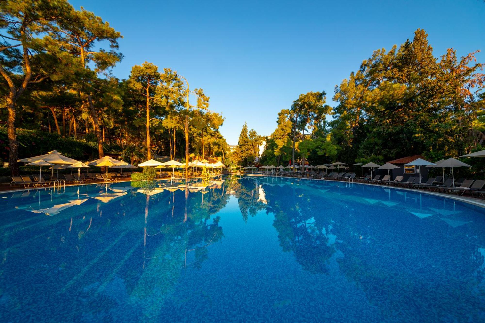 Grand Yazici Club Turban Termal Otel
