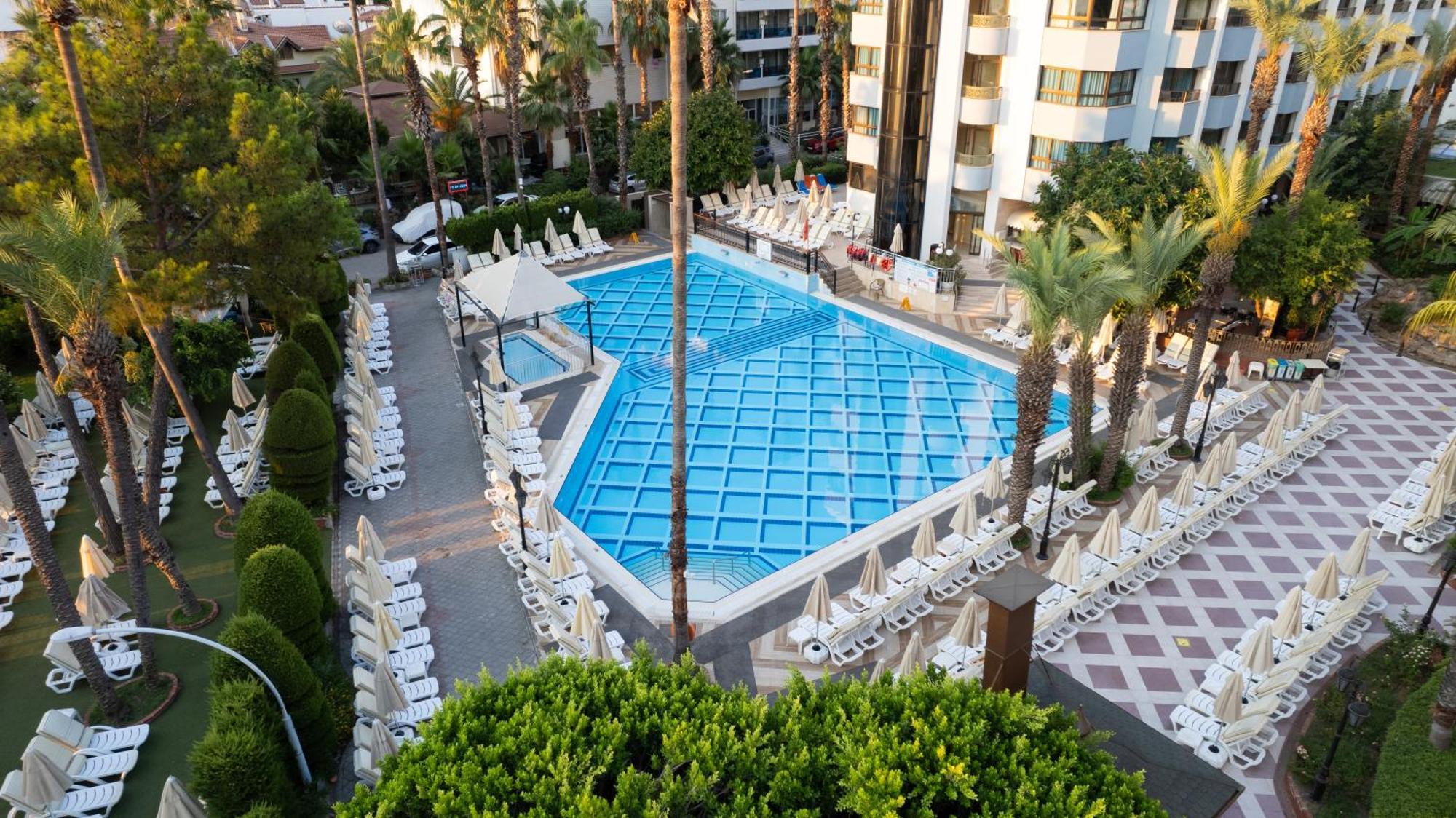 Aqua Hotel