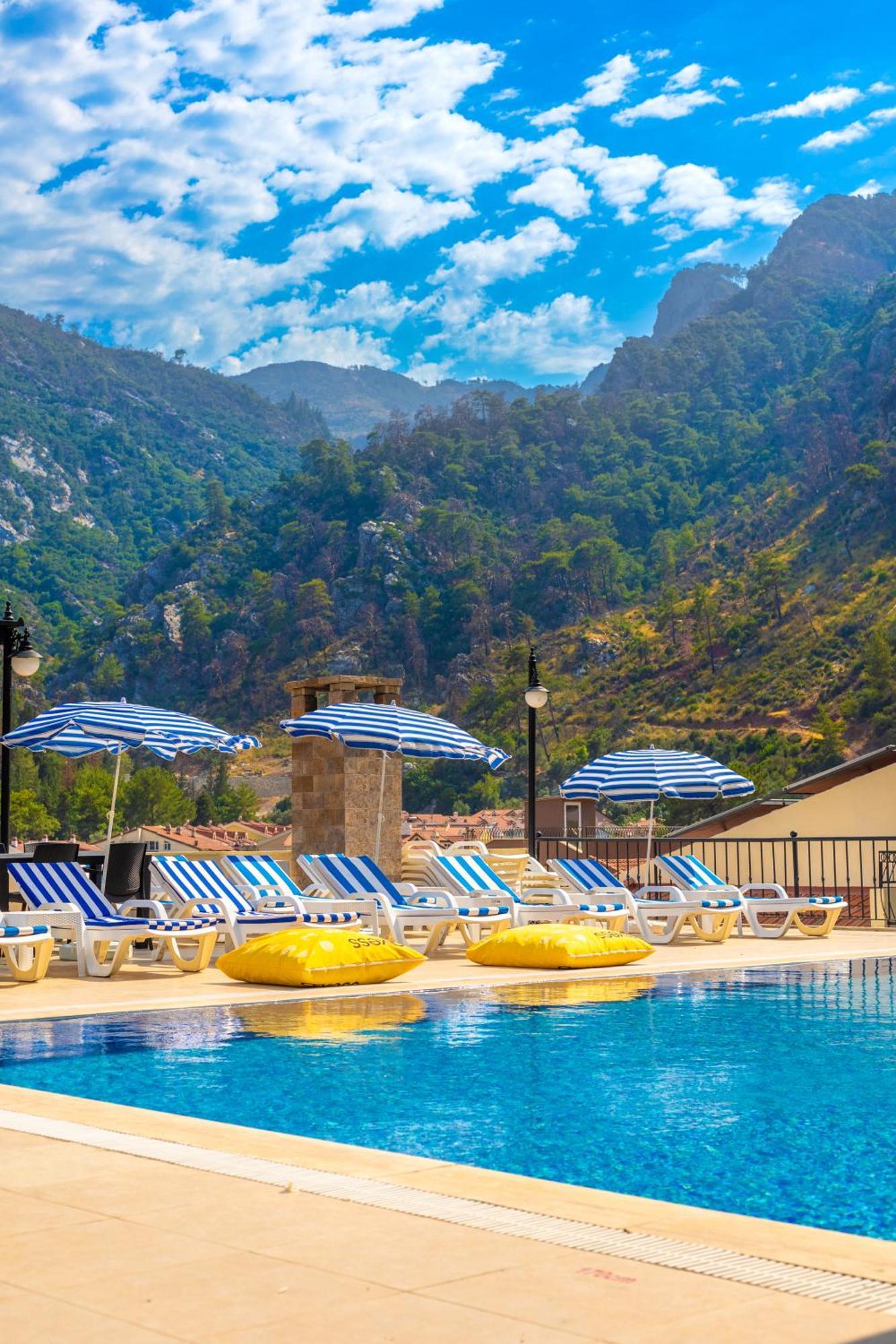 Leslion Turunc Hotel 3*