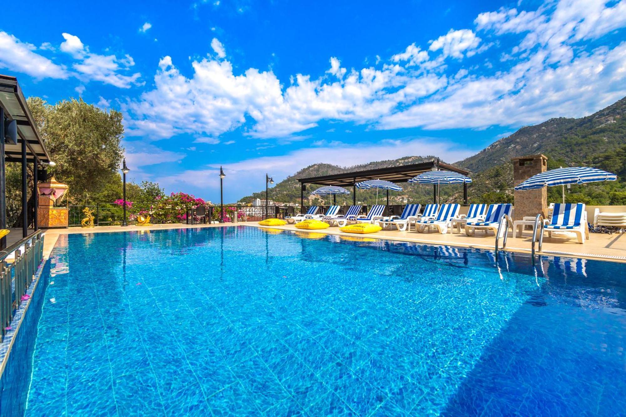 Leslion Turunc 3* Marmaris