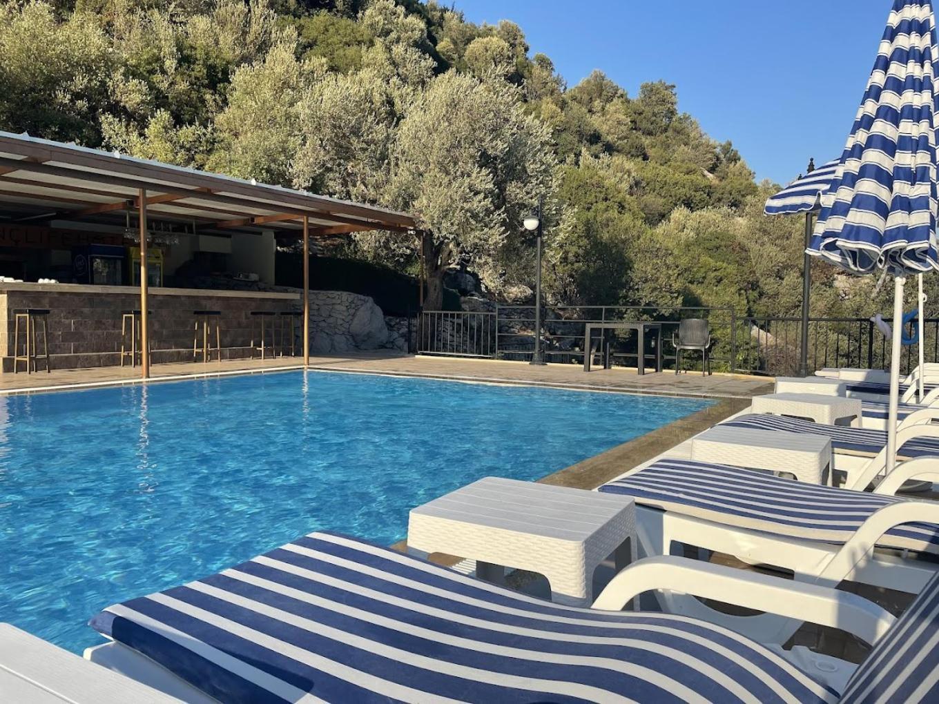 Hotel Leslion Turunc 3*