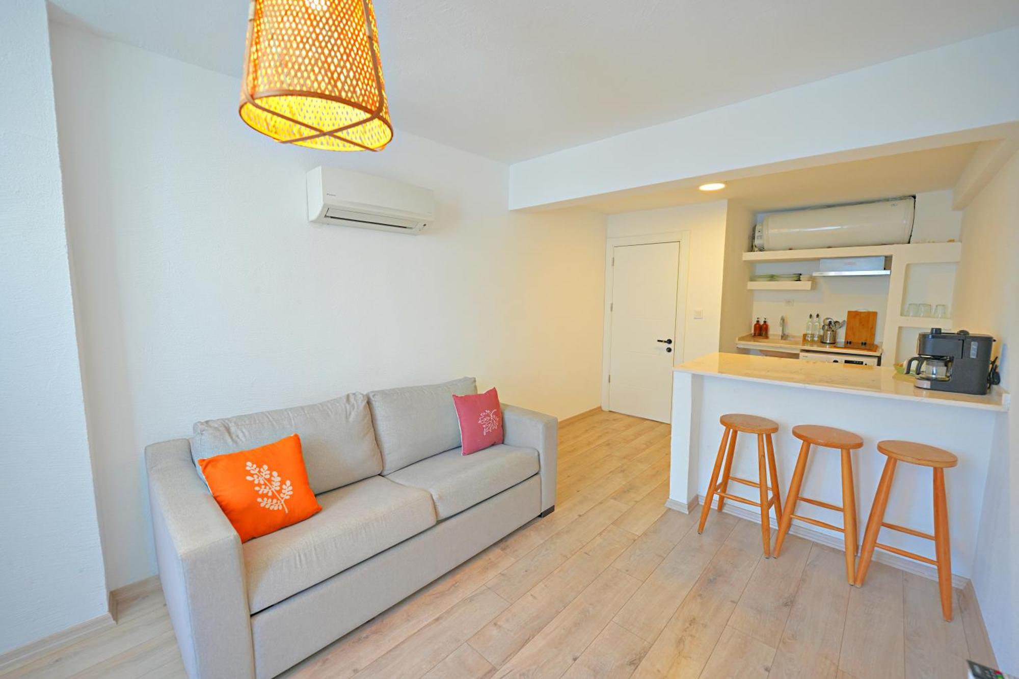 Aloha Apartment *