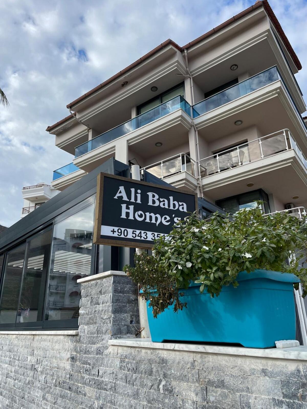 Super Luks, Denize 100 Metre, Ruya Evi 2 Marmaris