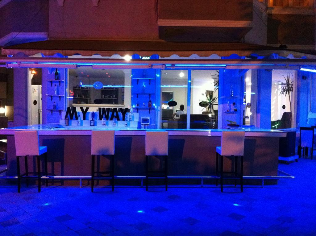 Hotel My Way