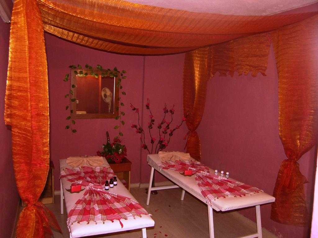 Begonville (adults Only) 3*