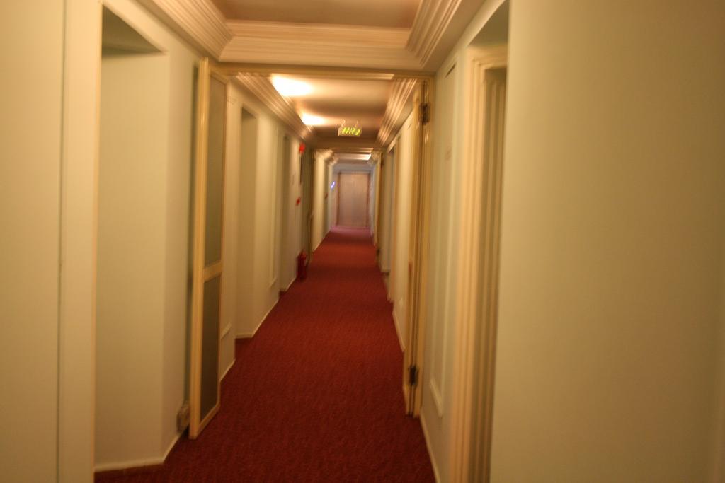 Flamingo Hotel 3*