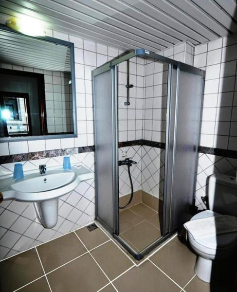 Hotel Blue Lagoon 2*