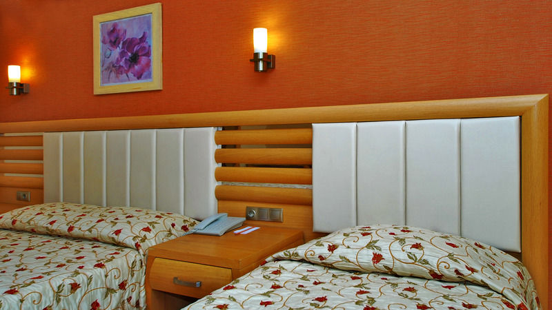 Otel Grand Pasa 5*