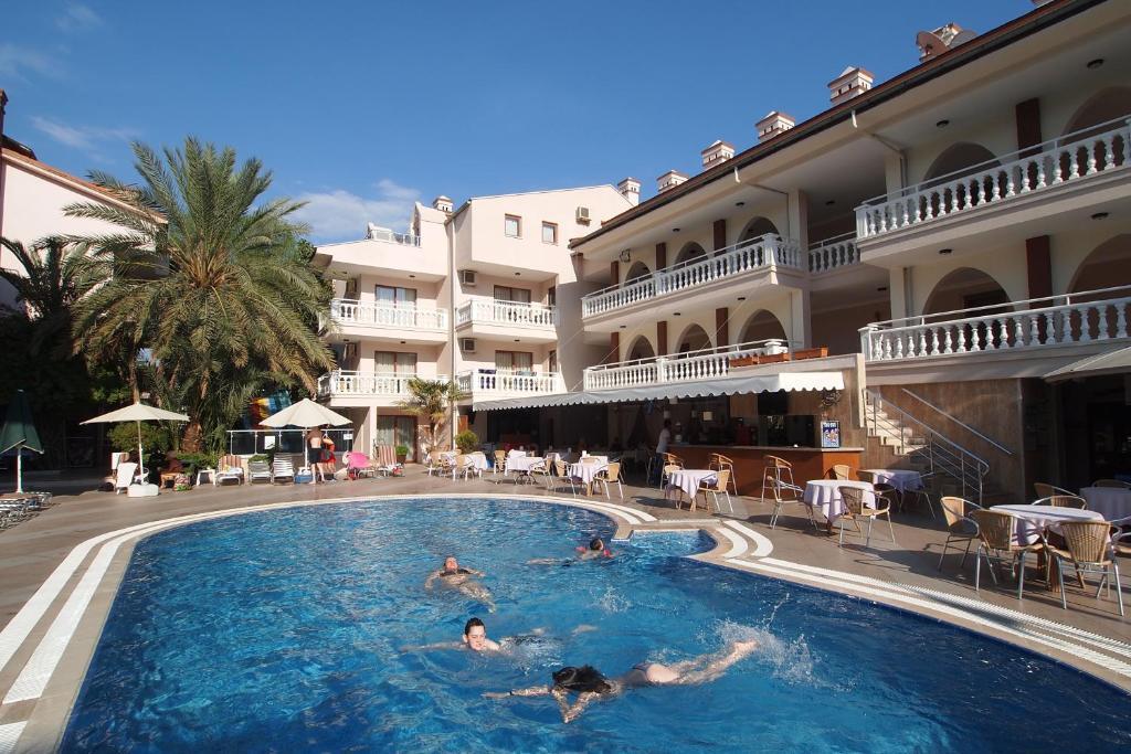 Hotel Kibele &