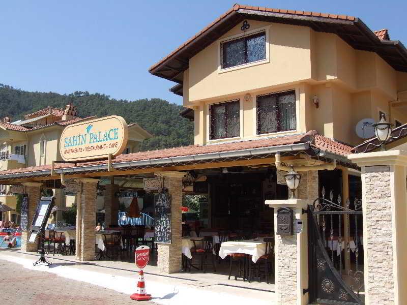 Sahin Palace Hotel 3*