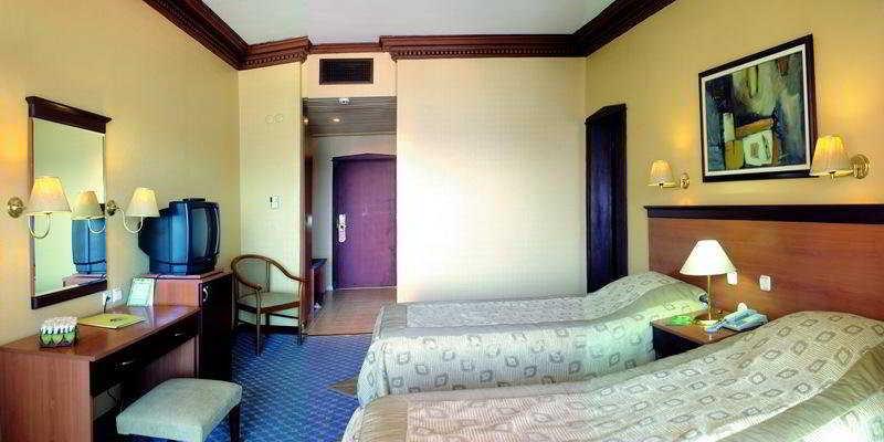 Green Platan Club Hotel&spa Hotel 4*