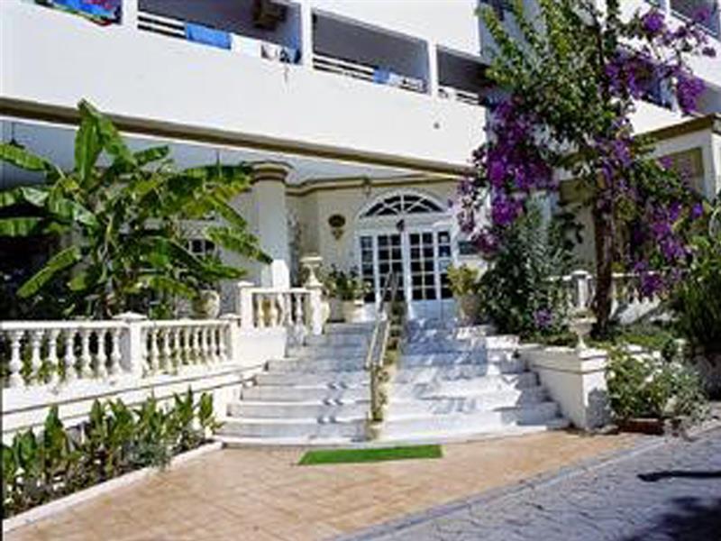 Serenad Hotel
