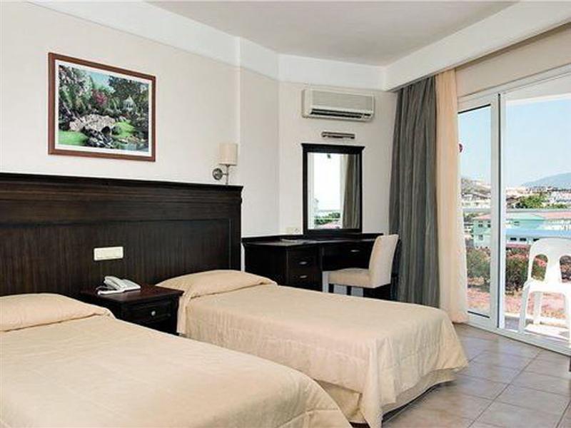 Ideal Pearl - Adult Only Hotel 4*