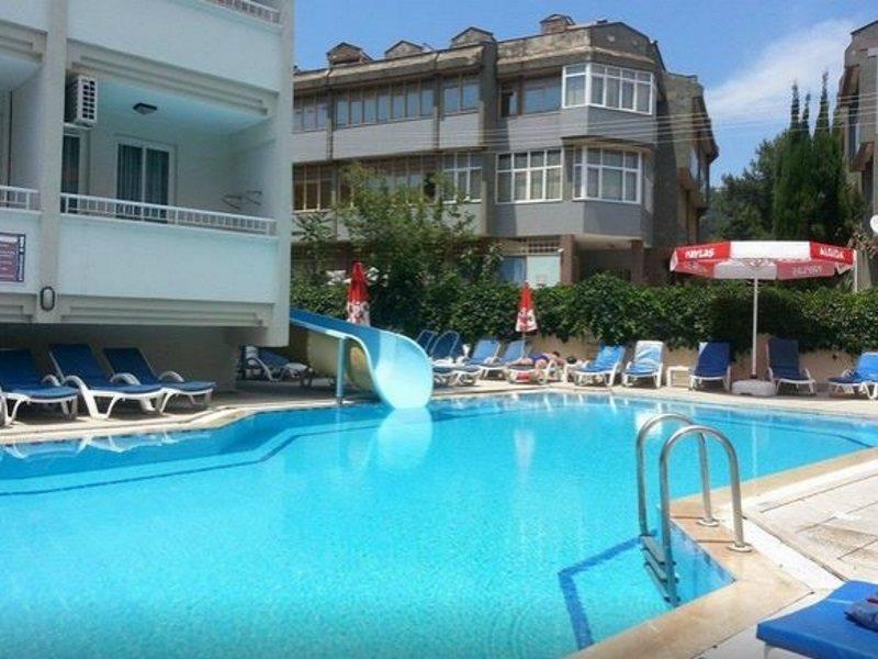 Sun Apartment *