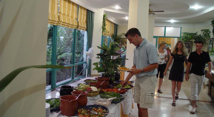 Tropical Otel 4*