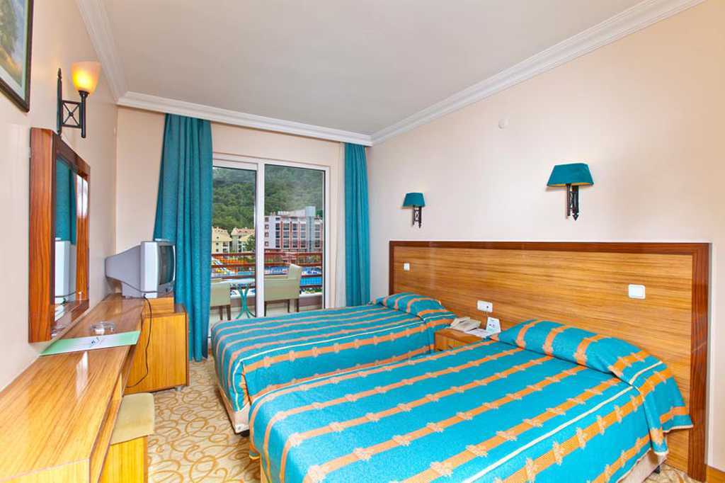 Nature And Hotel Marmaris