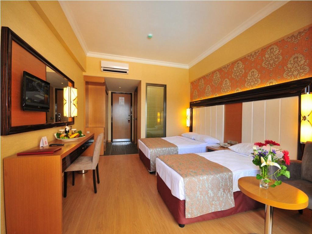 Golden Rock Hotel 5*