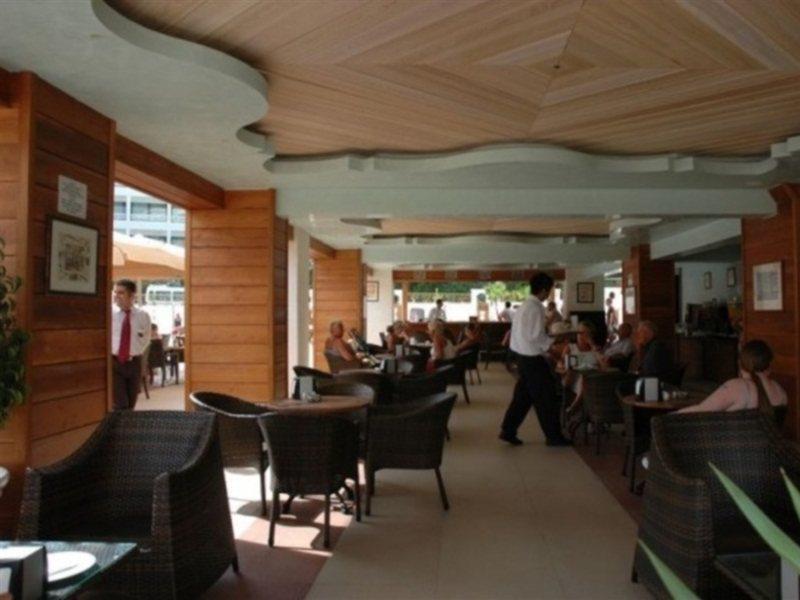 Hotel Grand Ideal Premium