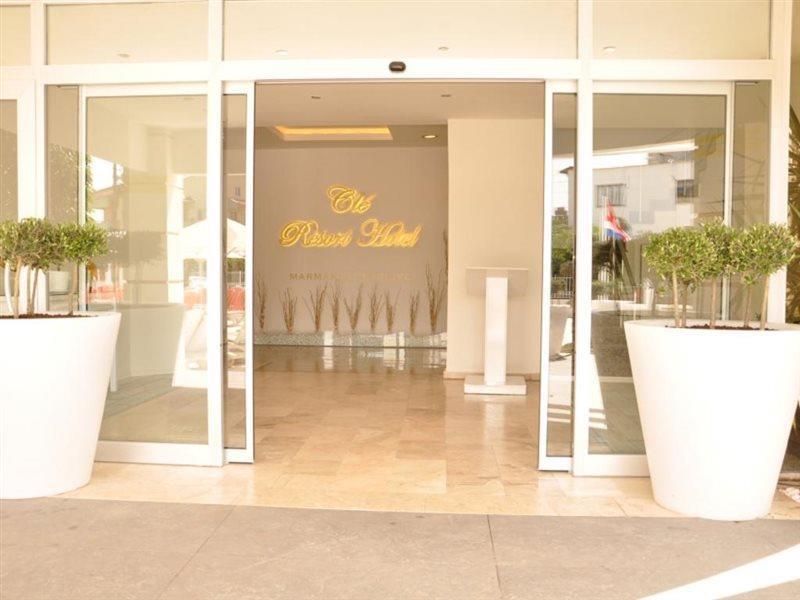 Hotel Cle 4*