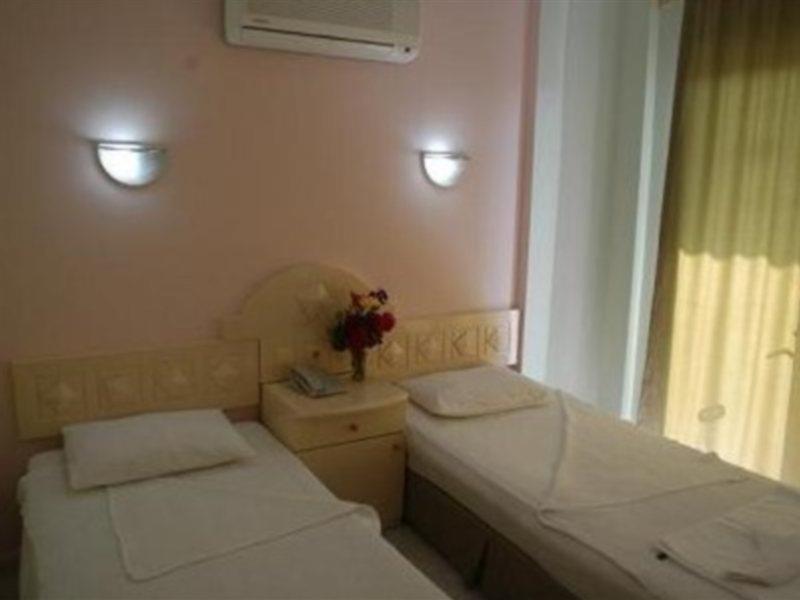 Aparthotel Sayar