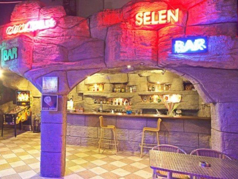 Selen Marmaris