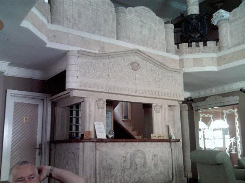 Domino Palace