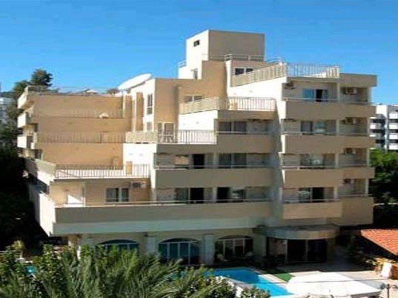 Otel Karen