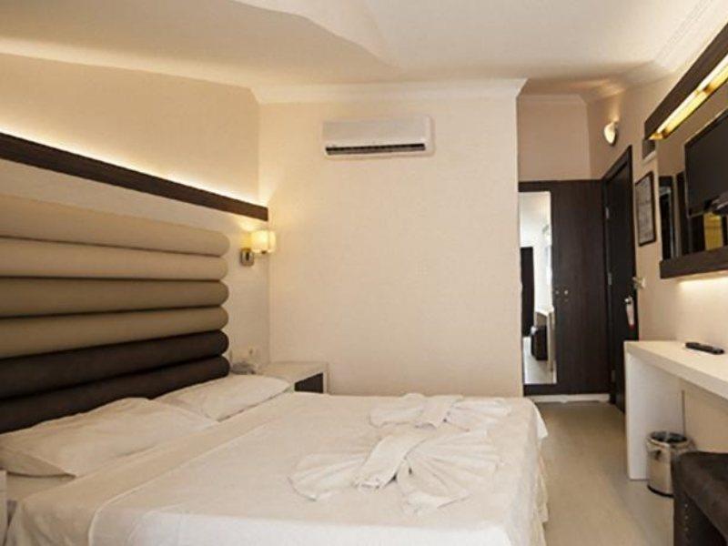 Hotel Maya World 4*