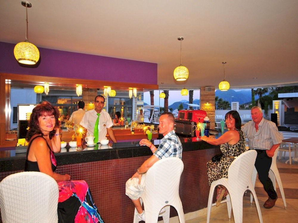 Hotel Golden Rock 5*
