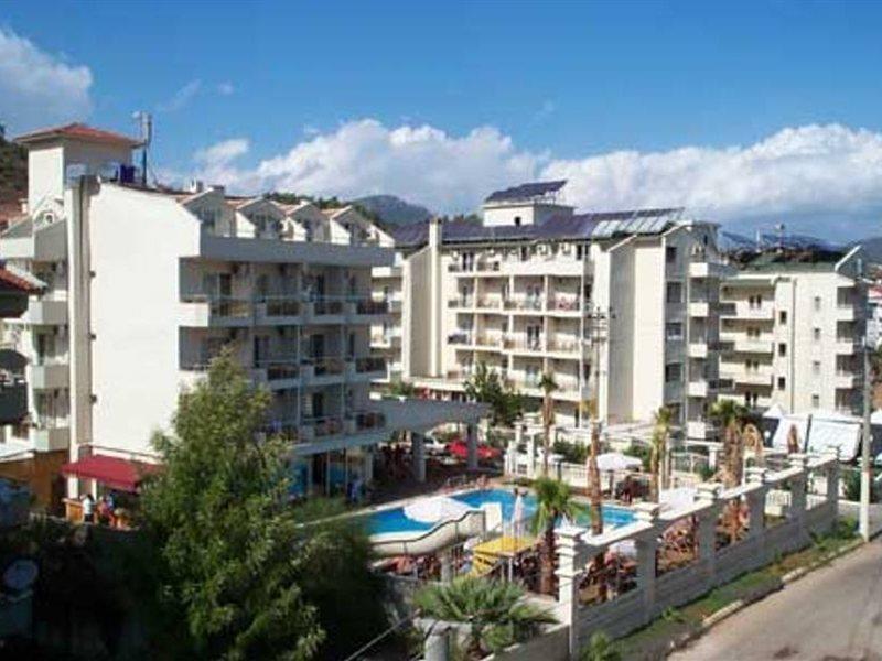 Hotel Club Diana 2*