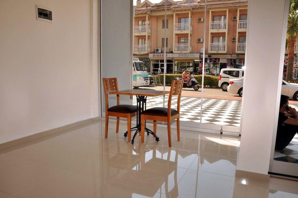 Almena Hotel 3*