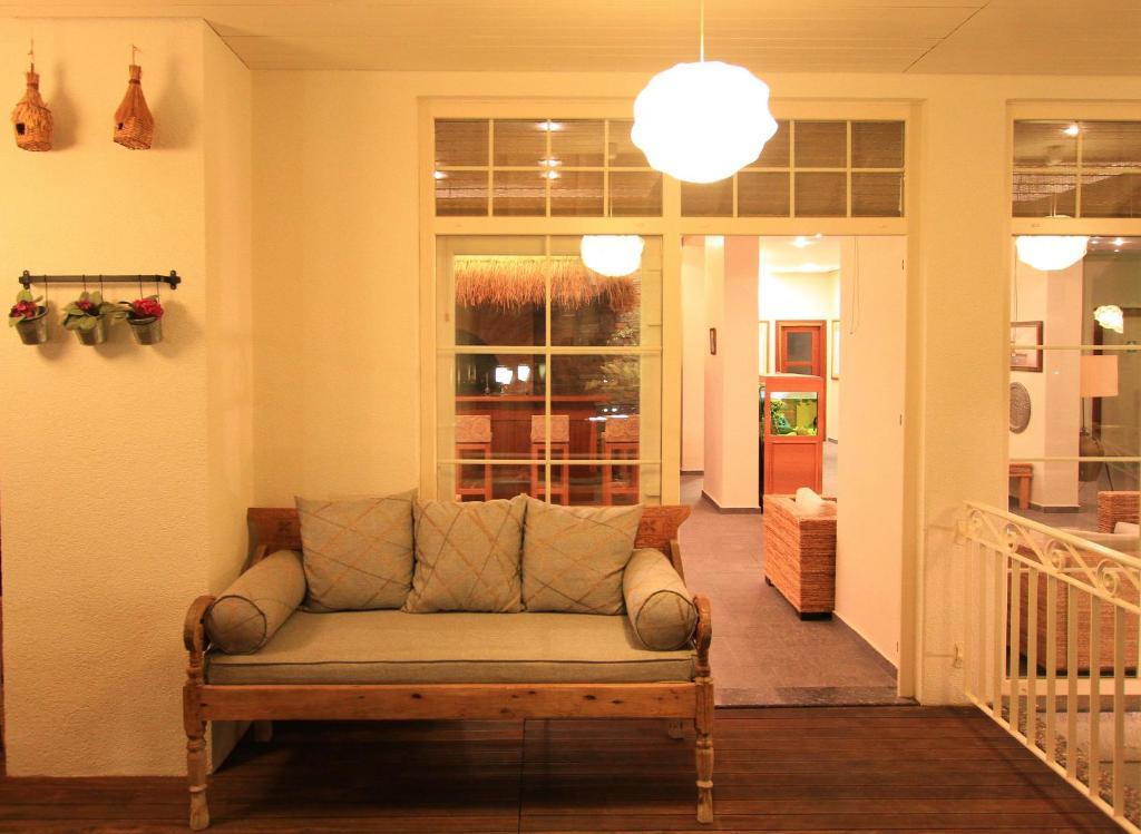 Hawaii Hotel