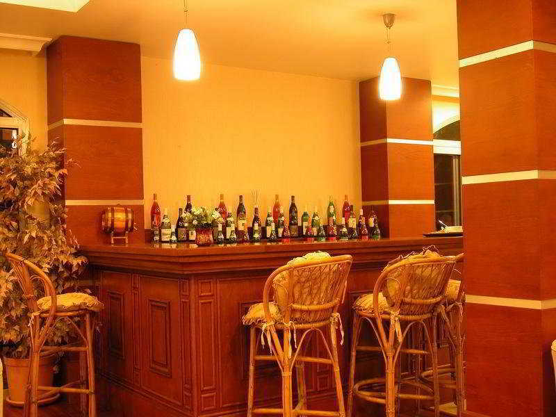 Karen Otel 3*