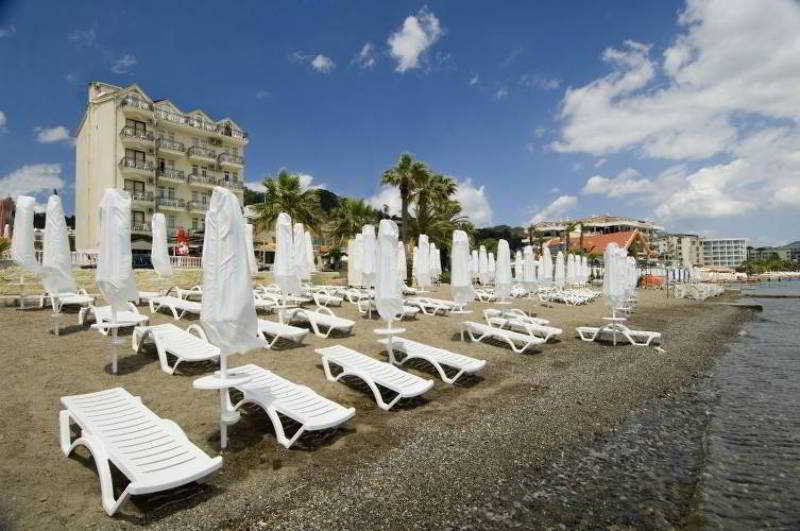 Yuzbasi Hotel 3*