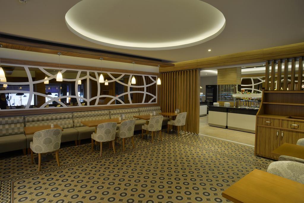Hotel Maris 3*
