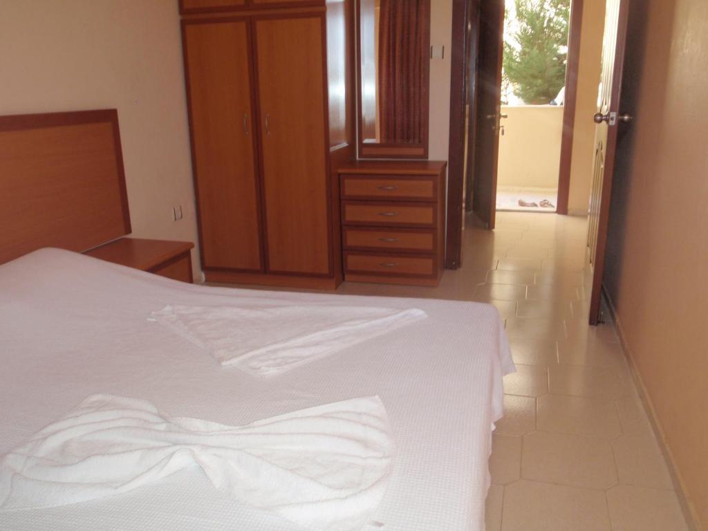 Aloe Apart 3*